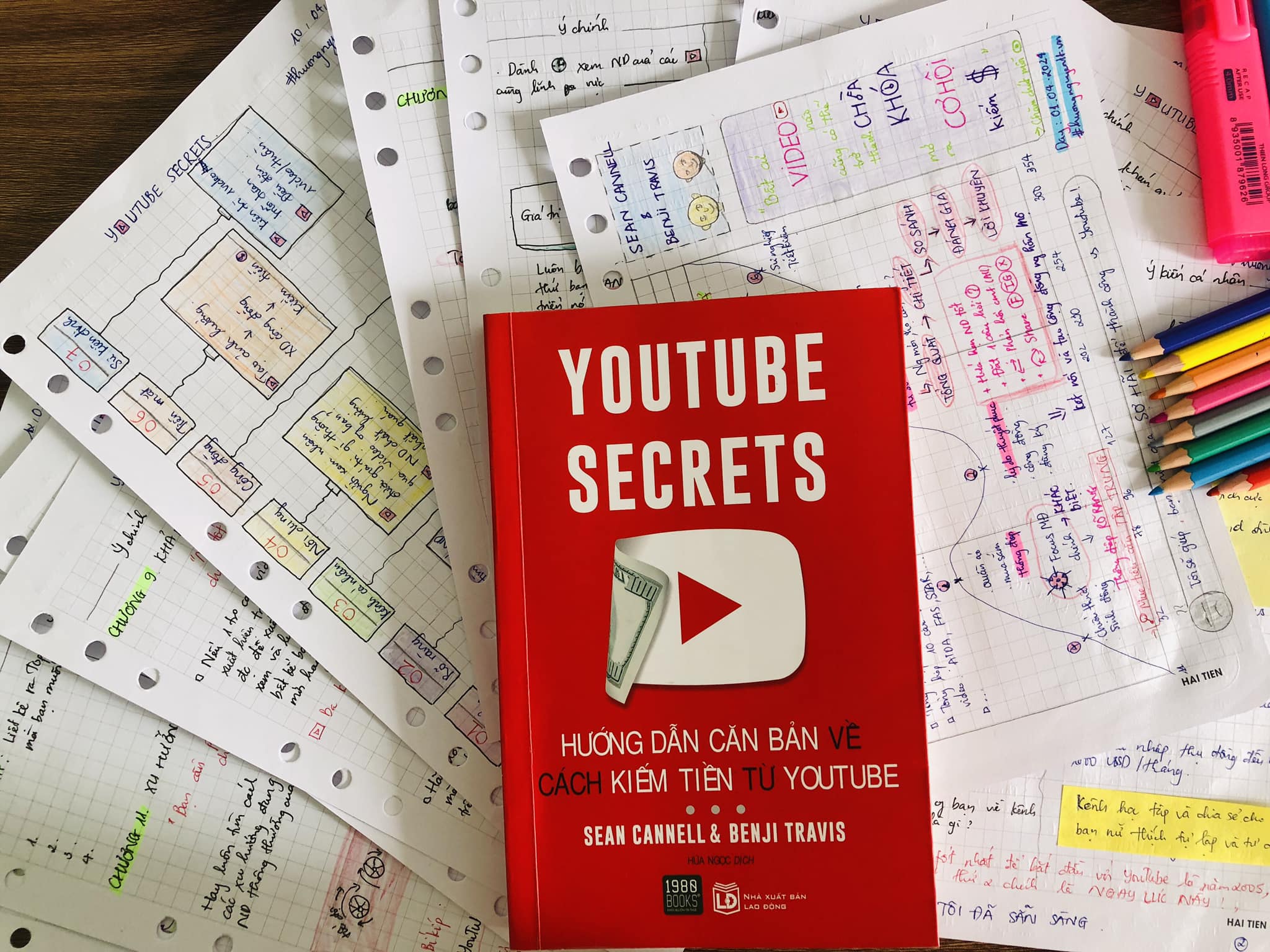 Review sách: YouTube Secrets - Hướng dẫn cách kiếm tiền YouTube