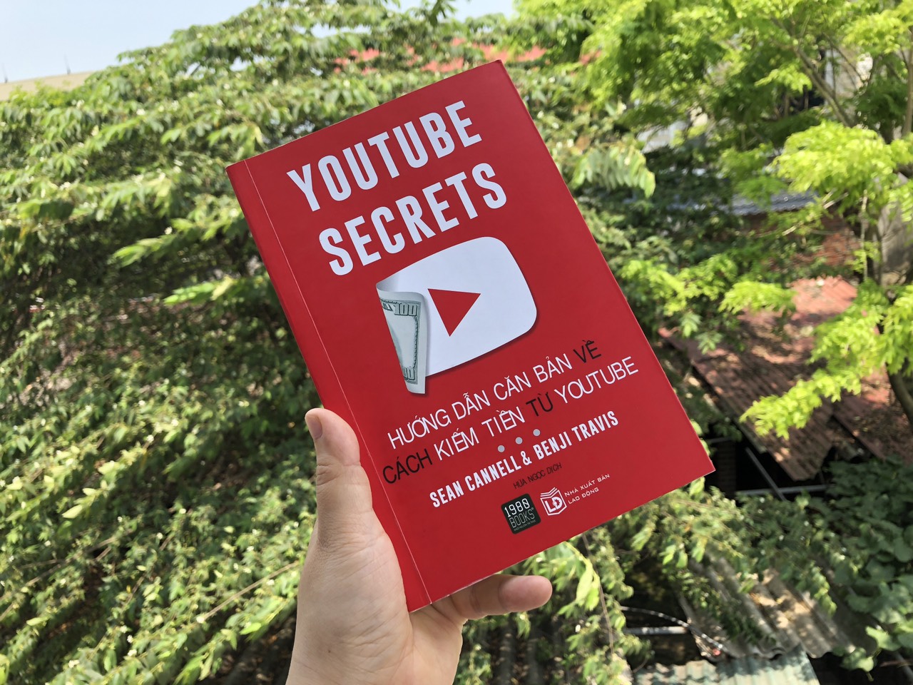Review sách: YouTube Secrets - Hướng dẫn cách kiếm tiền YouTube